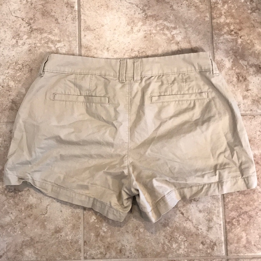 Old Navy shorts - Picture 2 of 6